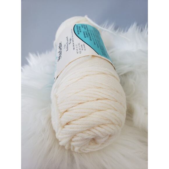 VINTAGE Mary Maxim Starlette #263-006 Off White 4 Ply Knitting Worsted Weight - Picture 6 of 6